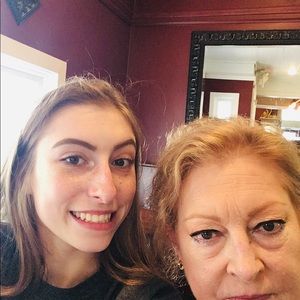 Meet your Posher, Krista